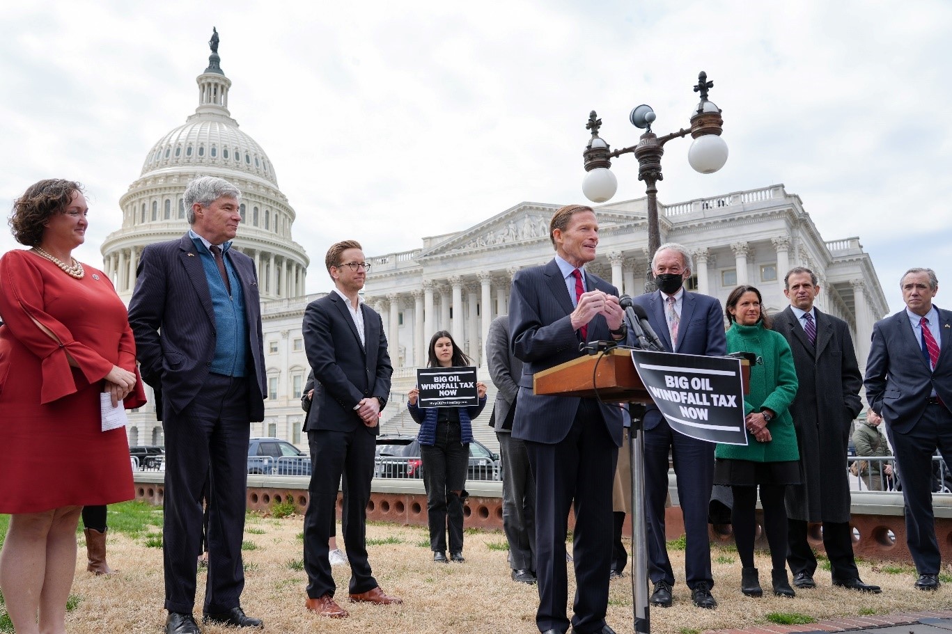 As Russia’s invasion of Ukraine and global supply chain struggles drove up the cost of gas and oil, Blumenthal fought for multiple measures to help families with energy costs. 